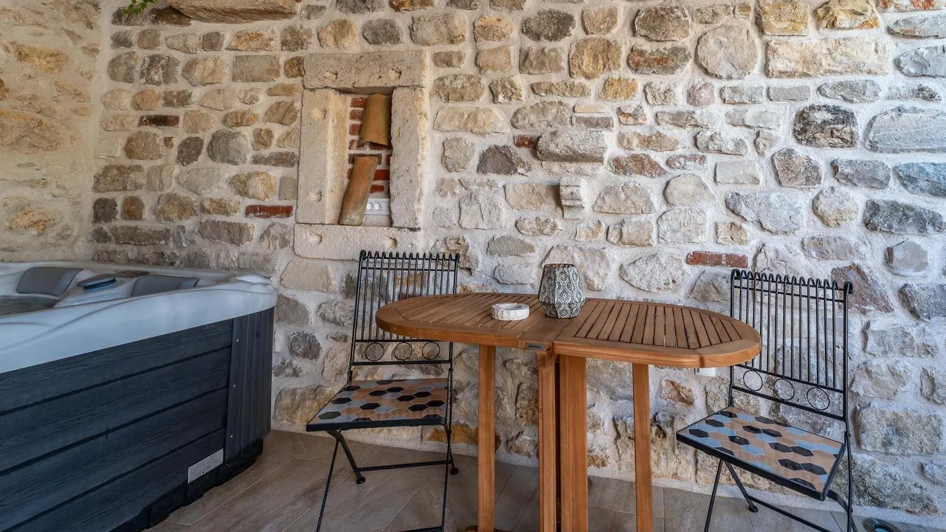 Roman Style Stone Villa Lux Solis Nin 0*,  Chorvatsko